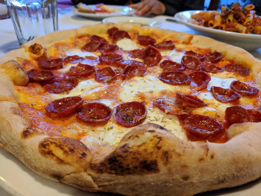 Via Vai Trattoria Pizzeria | restaurant | 1483 E Valley Rd #20, Santa Barbara, CA 93108, USA | 8055659393 OR +1 805-565-9393