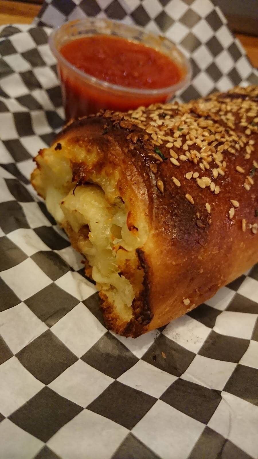 Bonannos New York Pizza - Mandalay Bay | restaurant | 3950 S Las Vegas Blvd, Las Vegas, NV 89109, USA | 7027786677 OR +1 702-778-6677