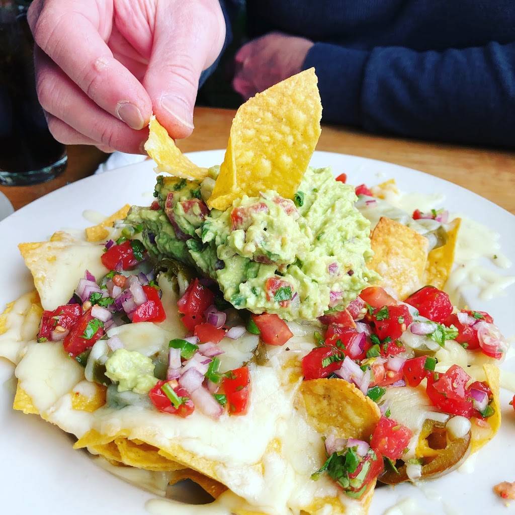 Limelight Restaurant & Lounge | restaurant | 6708 SE Milwaukie Ave, Portland, OR 97202, USA | 5032355797 OR +1 503-235-5797