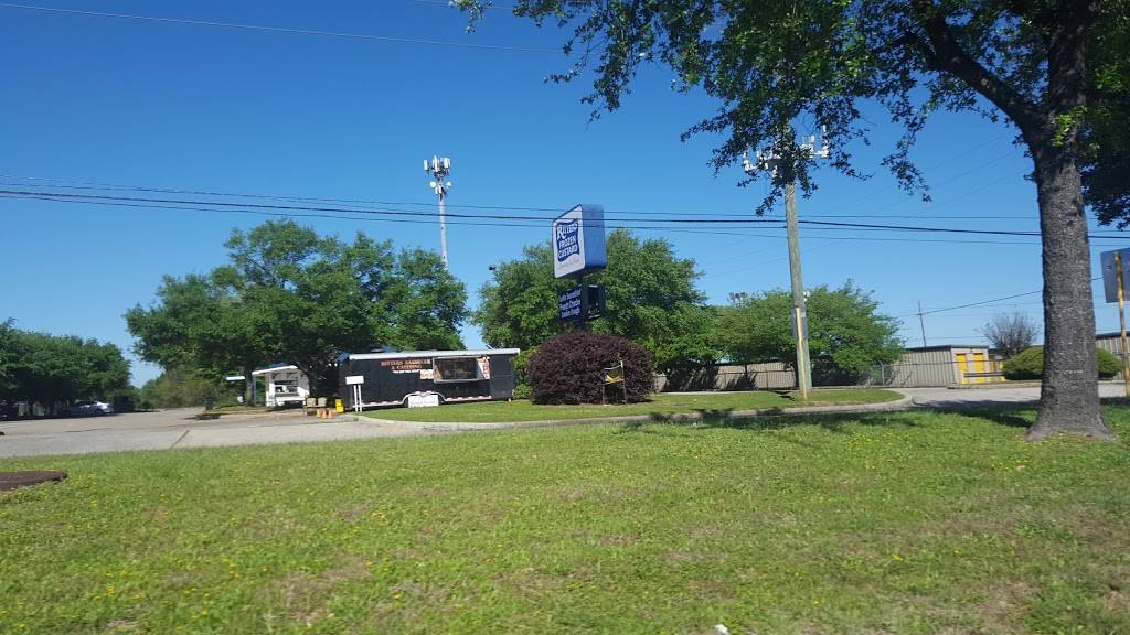 Hitters BBQ & Catering | restaurant | 12829 Westheimer Rd, Houston, TX 77077, USA | 2818454447 OR +1 281-845-4447