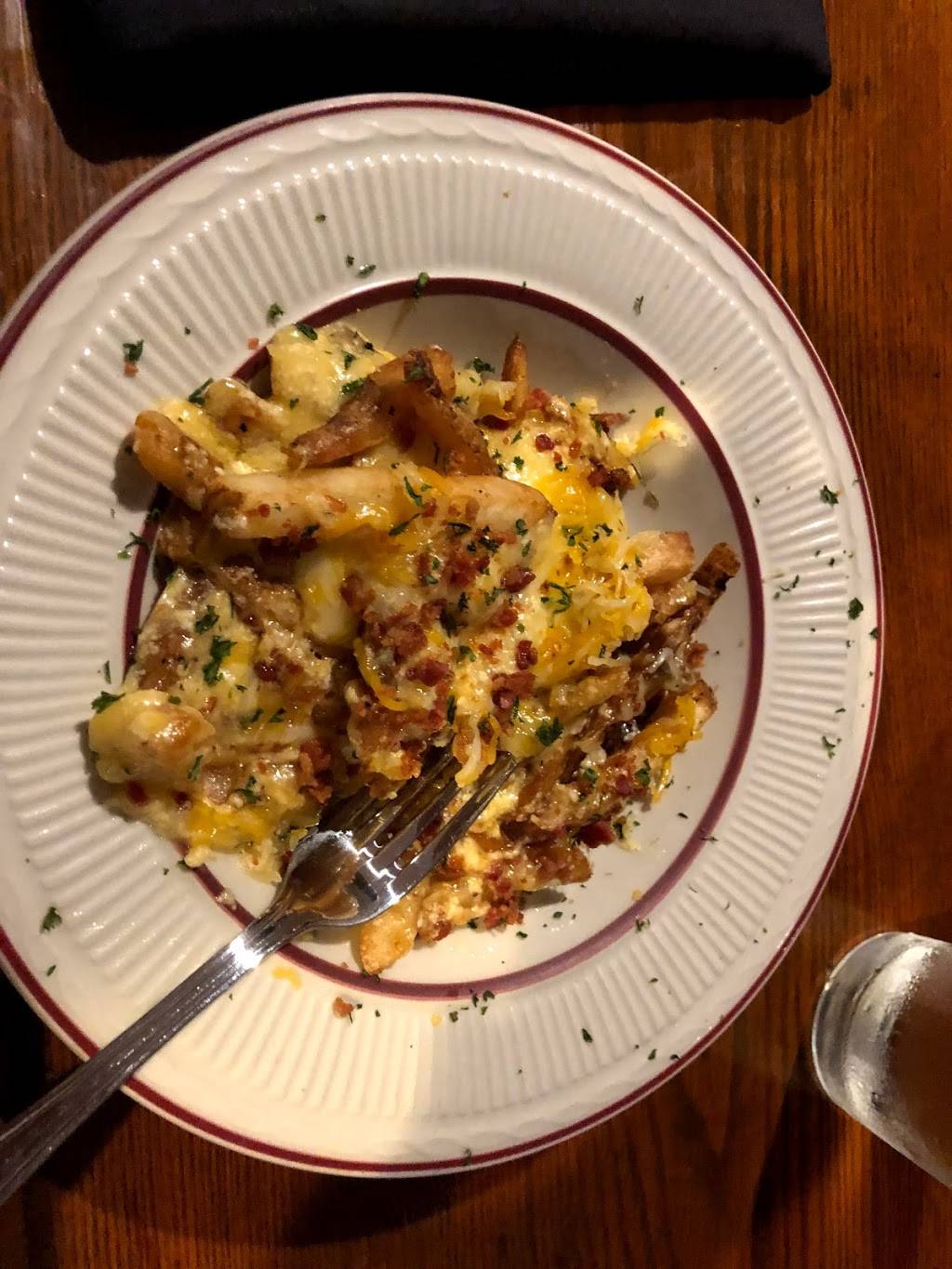 The Corner Bistro & Wine Bar | restaurant | 213 Penn St, Baltimore, MD 21230, USA | 4107271155 OR +1 410-727-1155