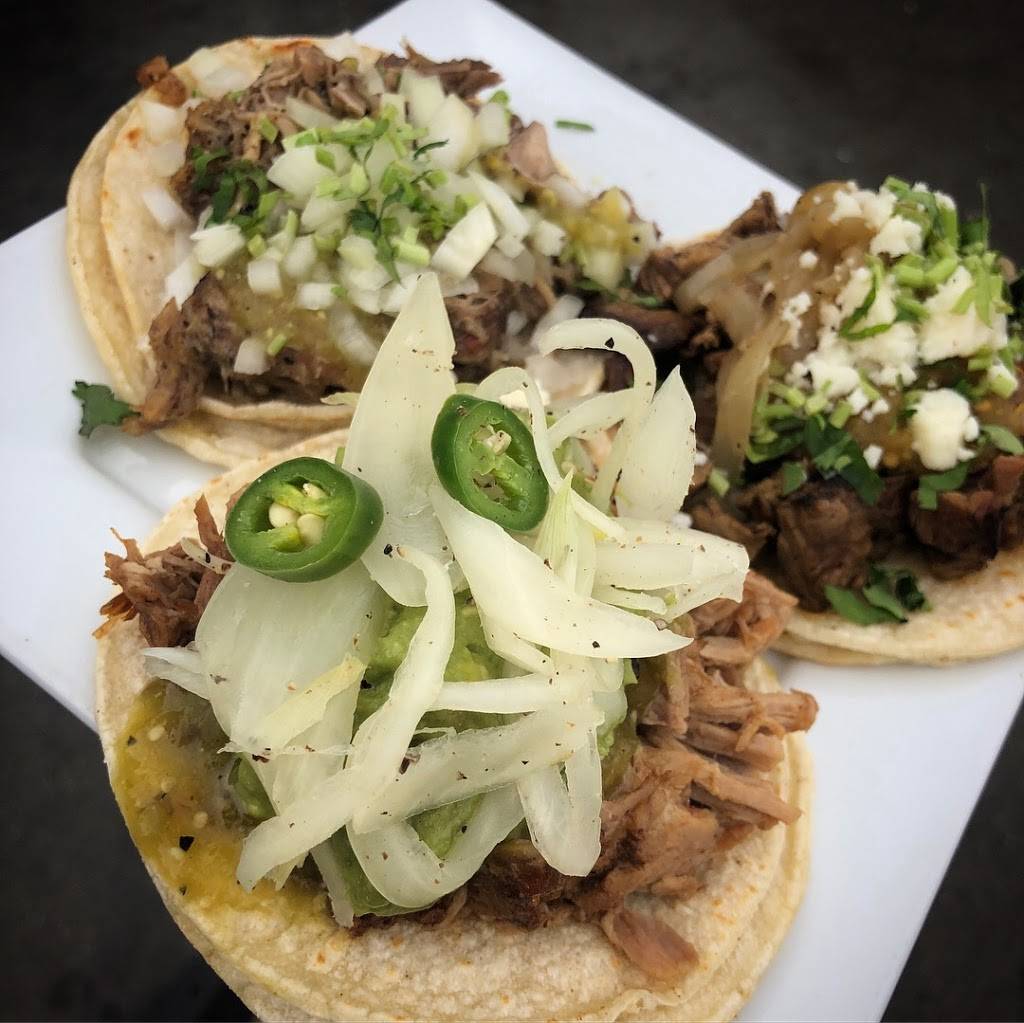 Kelly’s Korner Tavern | restaurant | 907 E Yorba Linda Blvd, Placentia, CA 92870, USA | 7149619396 OR +1 714-961-9396