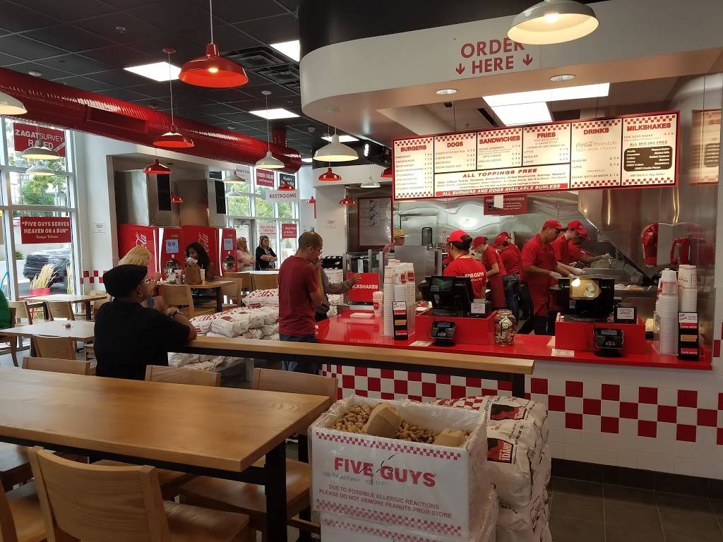 Five Guys | meal takeaway | 6600 Menaul Blvd NE, Albuquerque, NM 87110, USA | 5058843648 OR +1 505-884-3648