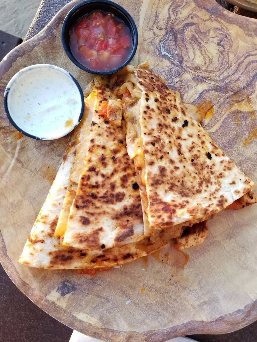 Sandbar | restaurant | 430 S Gulfview Blvd, Clearwater Beach, FL 33767, USA | 7274506238 OR +1 727-450-6238