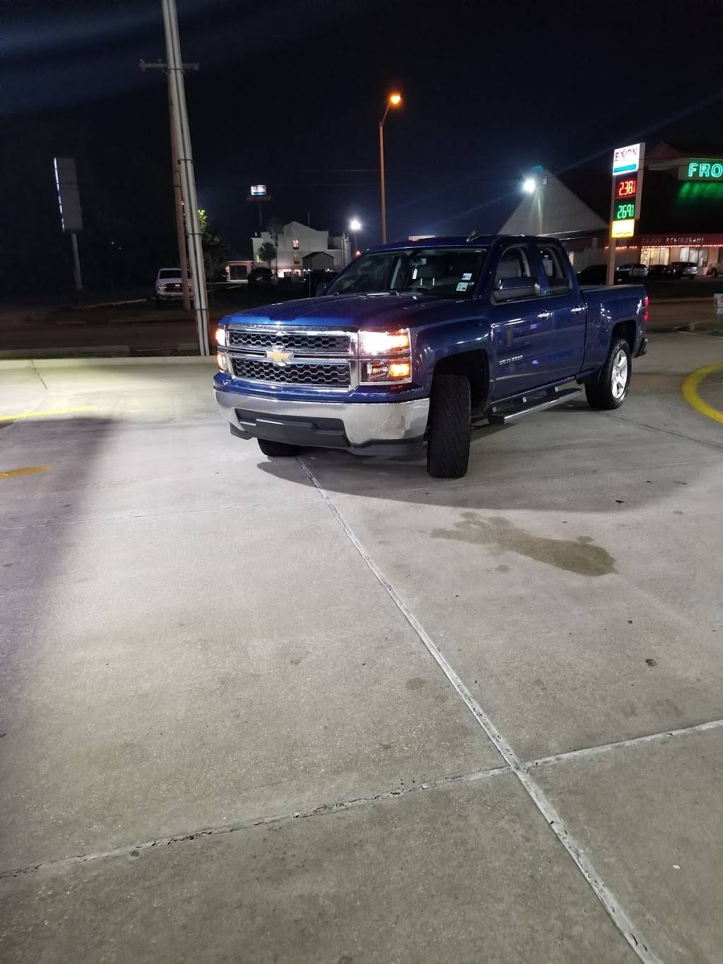 Sonic Drive-In | restaurant | 1414 The Blvd, Rayne, LA 70578, USA | 3373349704 OR +1 337-334-9704