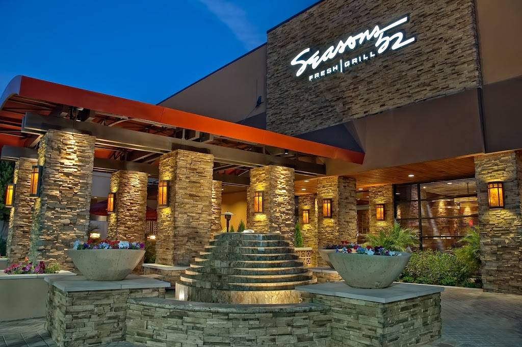 Seasons 52 | restaurant | 2502 E Camelback Rd, Phoenix, AZ 85016, USA | 6028405252 OR +1 602-840-5252