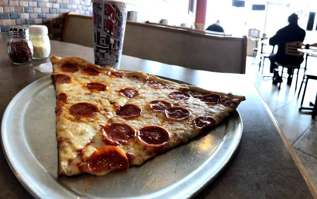 Da Vincis Pizza | restaurant | 5700 University Pointe Blvd, Charlotte, NC 28262, USA | 7049006951 OR +1 704-900-6951