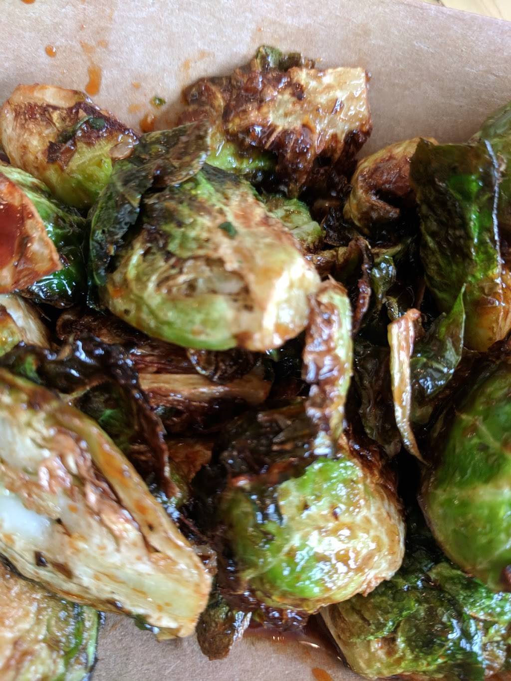 Dumpling Darling | restaurant | 213 Iowa Ave, Iowa City, IA 52240, USA | 3193382404 OR +1 319-338-2404