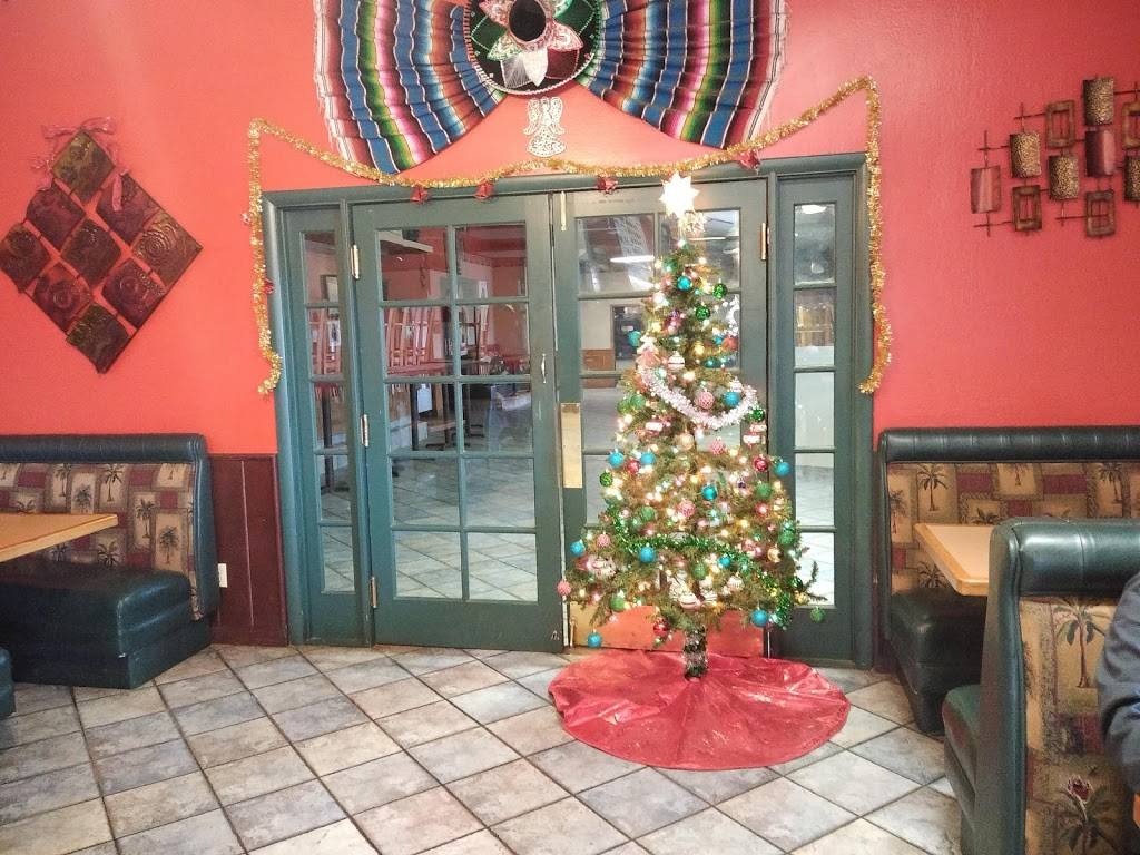 Jilbertos Taco Shop | meal takeaway | 55050 CA-371, Anza, CA 92539, USA | 9517634433 OR +1 951-763-4433