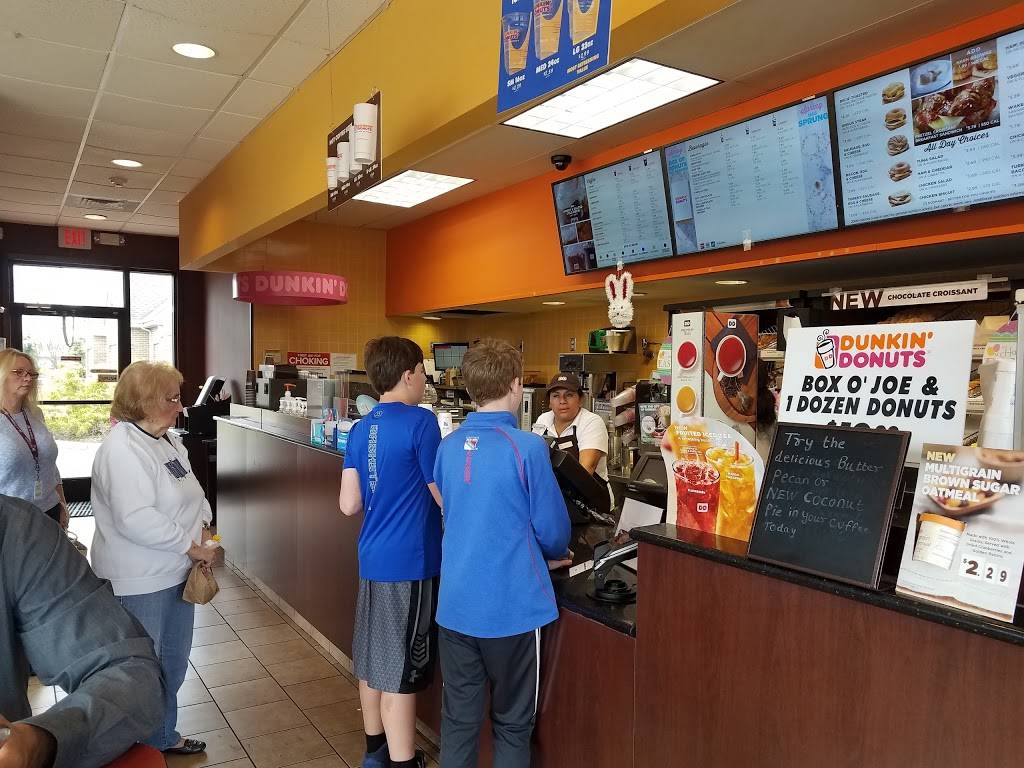 Dunkin | cafe | 165 Main St, Sayville, NY 11782, USA | 6317506107 OR +1 631-750-6107