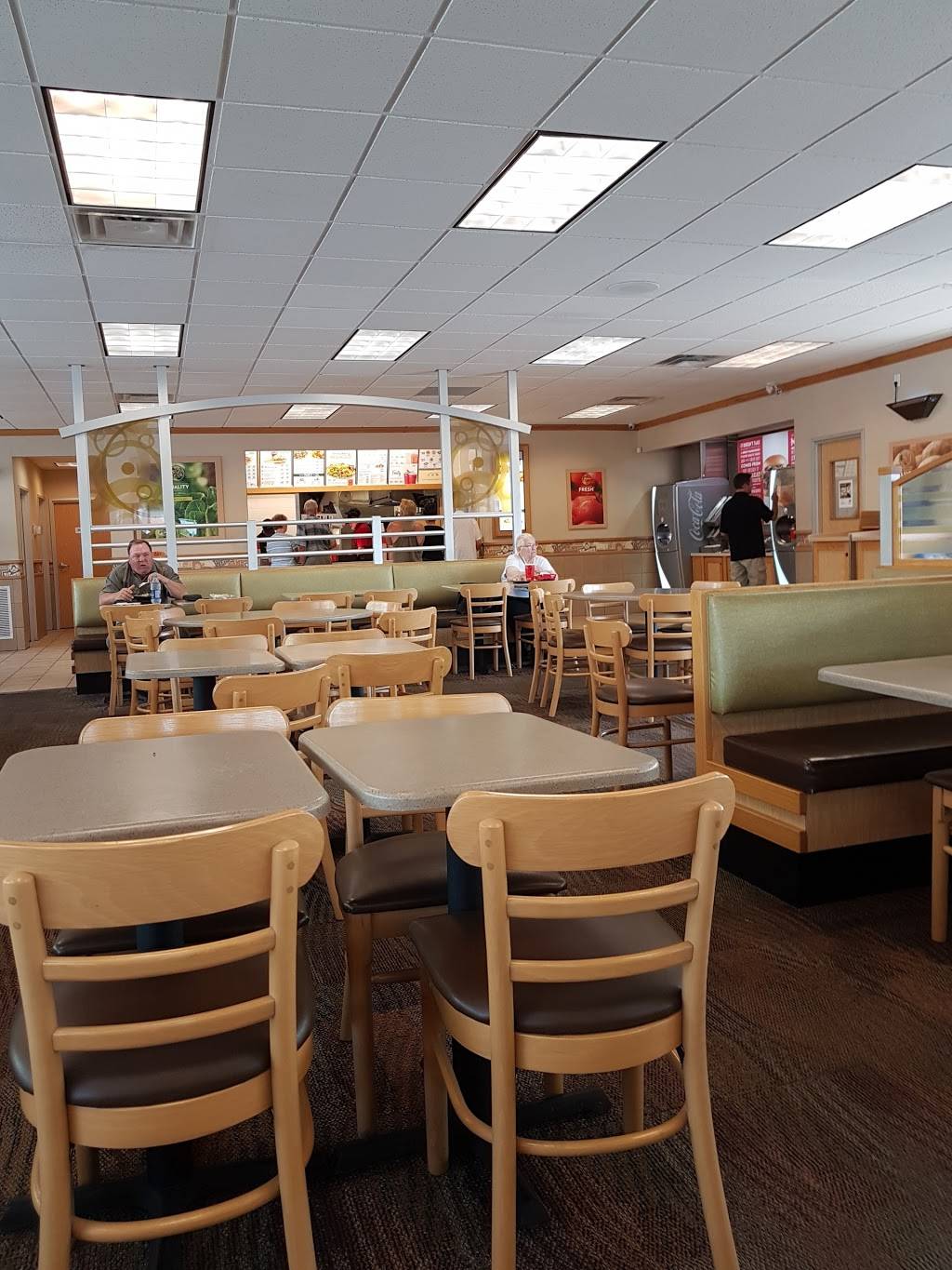 Wendys | restaurant | 413 Norfolk St N, Simcoe, ON N3Y 3P4, Canada | 5194264800 OR +1 519-426-4800