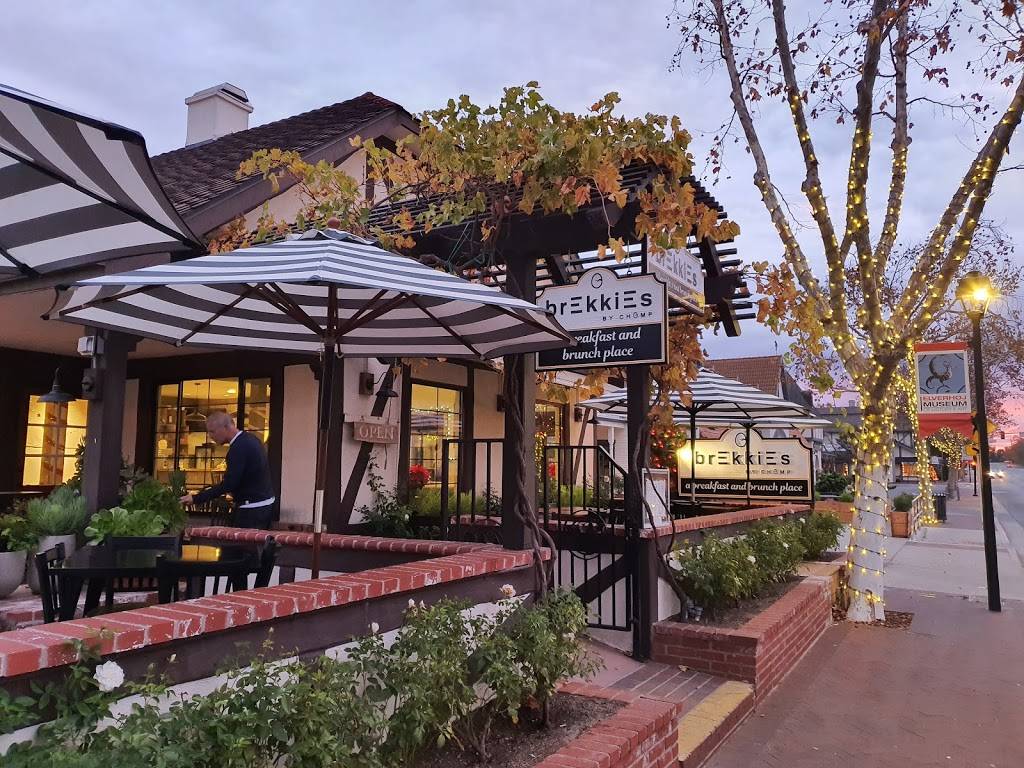 brekkies by chomp | restaurant | 1655 Mission Dr, Solvang, CA 93463, USA | 8056919749 OR +1 805-691-9749