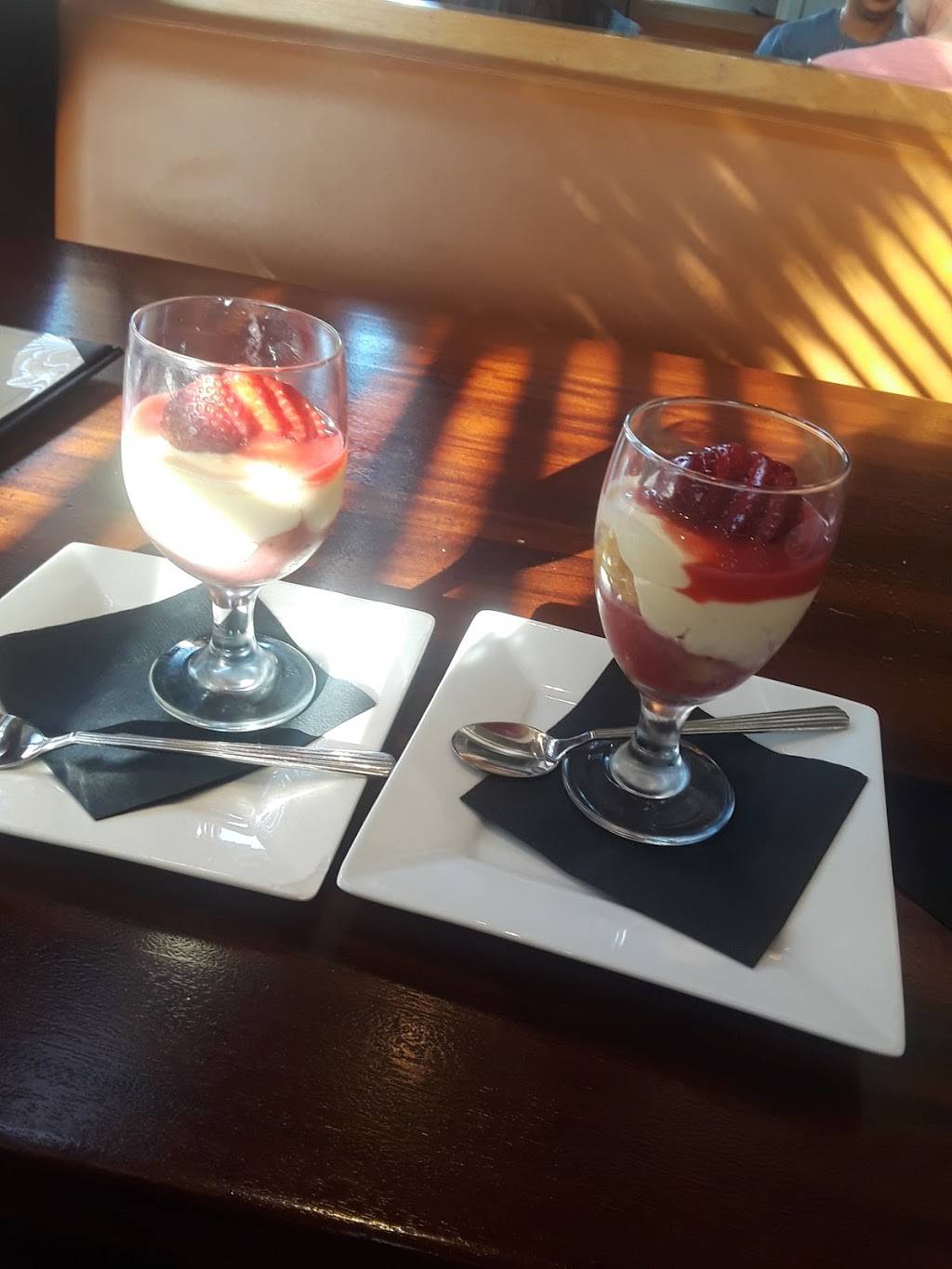 BellaVista Rooftop & Events | restaurant | 110 N El Dorado St, Stockton, CA 95202, USA | 2099492104 OR +1 209-949-2104