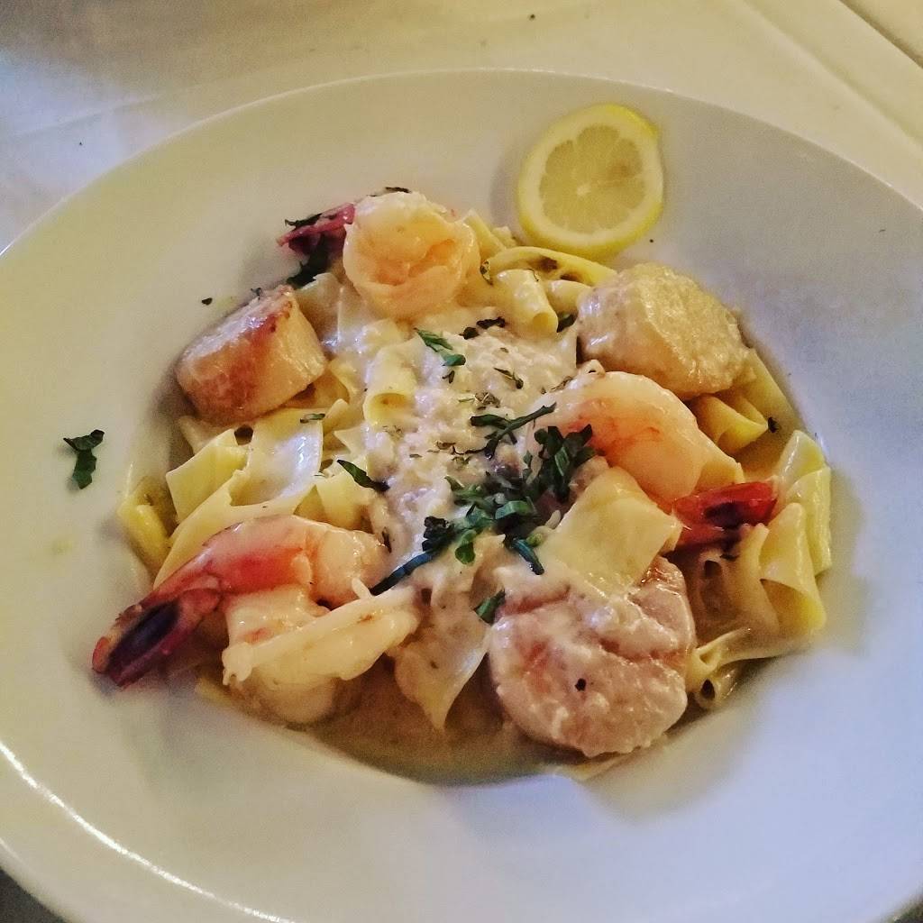 Tomatoes Italian Bar & Grill | restaurant | 280 MA-130, Sandwich, MA 02563, USA | 5088886008 OR +1 508-888-6008