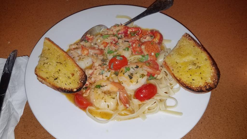 Davenports Restaurant | restaurant | 1070 Mendon Road, Cumberland, RI 02864, USA | 4013341017 OR +1 401-334-1017