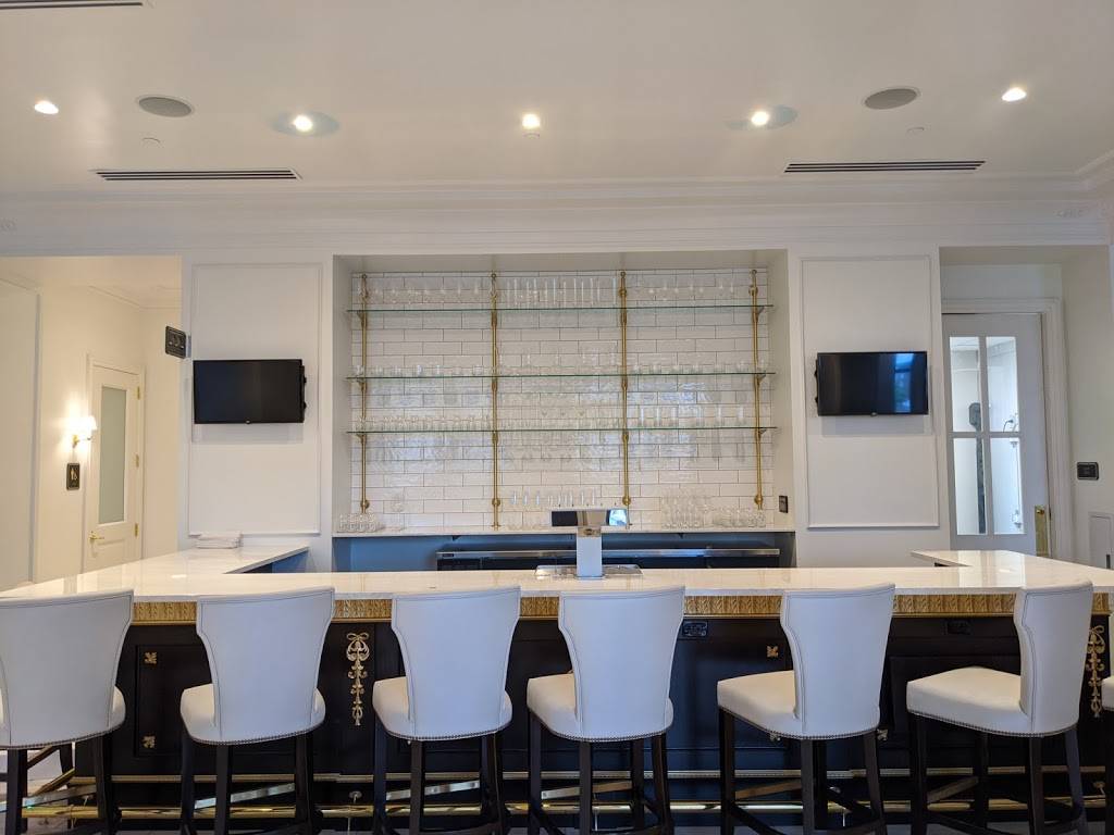 Vivante French Eatery | restaurant | 1 Carmichael Square, Carmel, IN 46032, USA | 3176881952 OR +1 317-688-1952