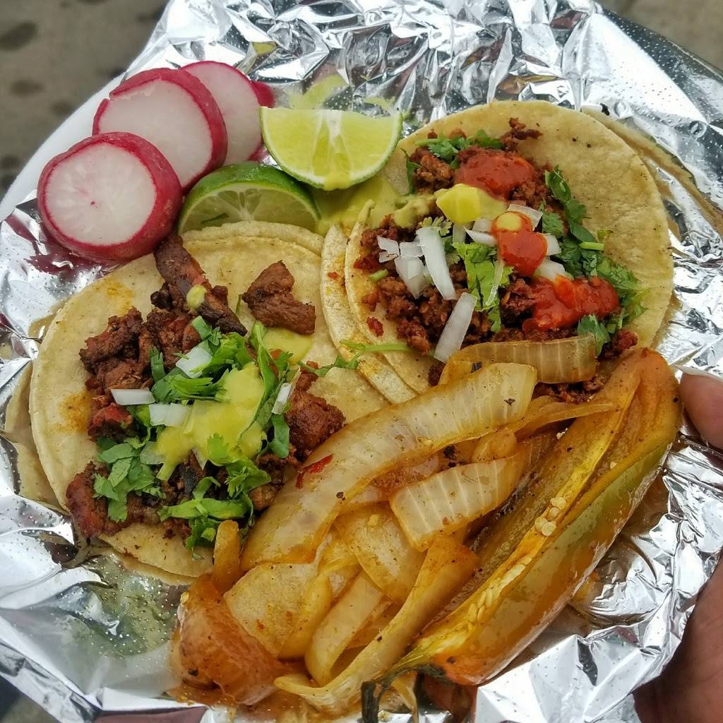 Tacos Manuel | restaurant | Mabury St, Santa Ana, CA 92705, USA | 7147200889 OR +1 714-720-0889