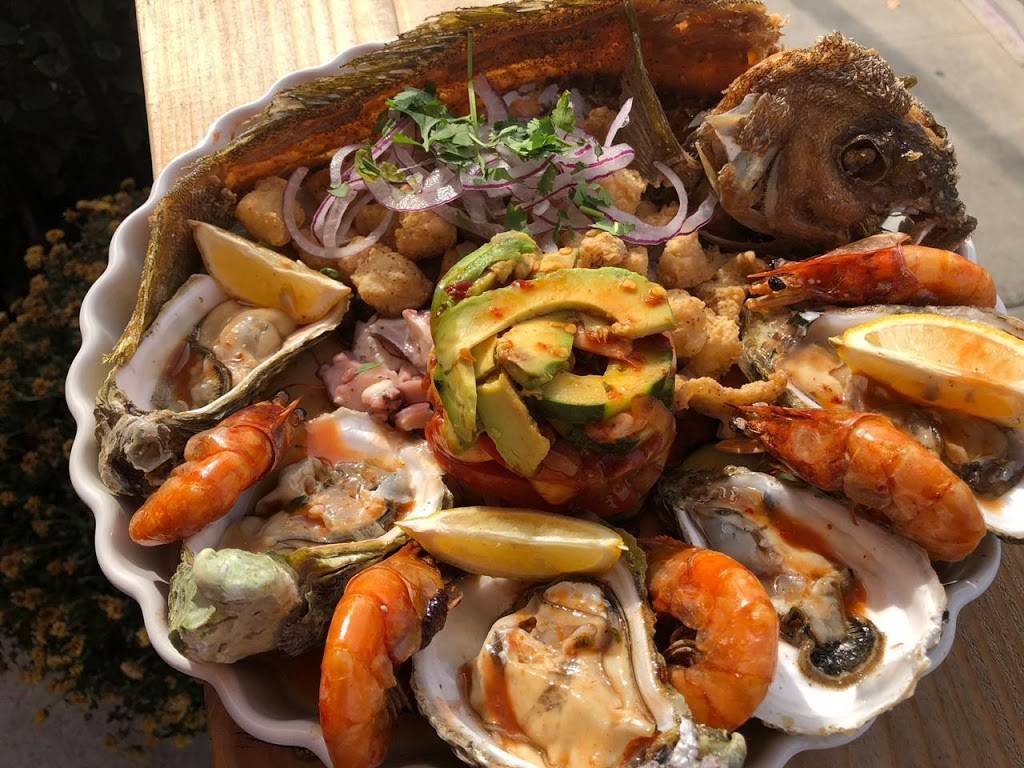 Mariscos Mazatlan | restaurant | 1111 E Washington Ave, Escondido, CA 92025, USA | 4422867552 OR +1 442-286-7552