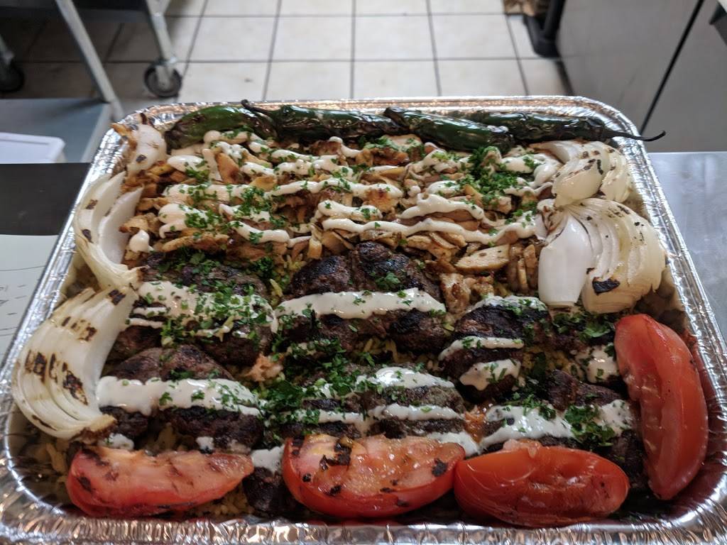 Petra Falafel | restaurant | 7314 Madison St, Forest Park, IL 60130, USA | 7086574002 OR +1 708-657-4002