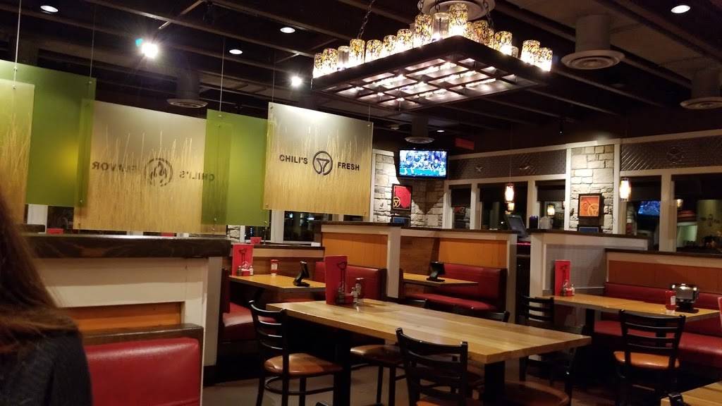 Chilis Grill & Bar | meal takeaway | 6648 E McKellips Rd, Mesa, AZ 85215, USA | 4803257582 OR +1 480-325-7582