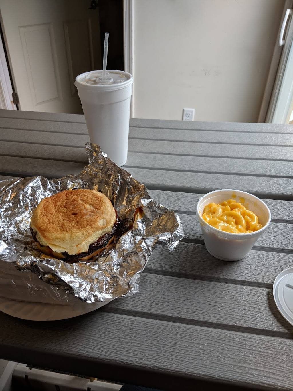 The BBQ Shack | restaurant | 849 Old George Washington Hwy N, Chesapeake, VA 23323, USA | 7574855403 OR +1 757-485-5403