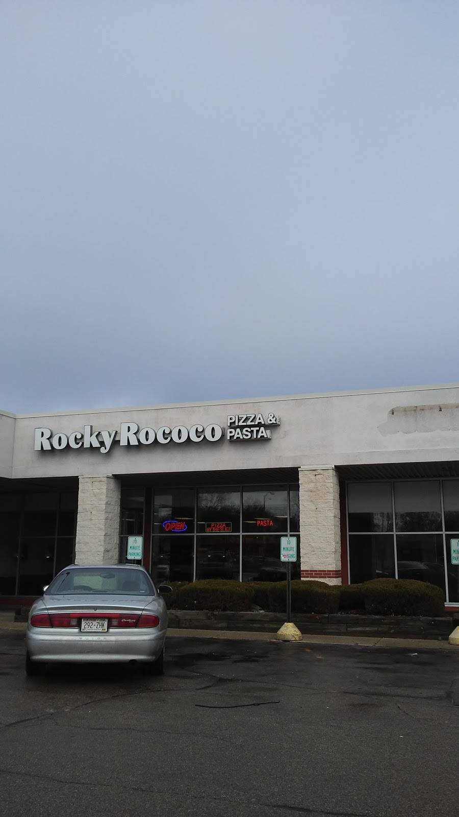 Rocky Rococo Pizza and Pasta | restaurant | 7600 W Capitol Dr, Milwaukee, WI 53222, USA | 4144650452 OR +1 414-465-0452