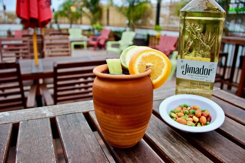 Aloha Club | restaurant | 952 Fruitvale Ave, Oakland, CA 94601, USA | 5105341495 OR +1 510-534-1495