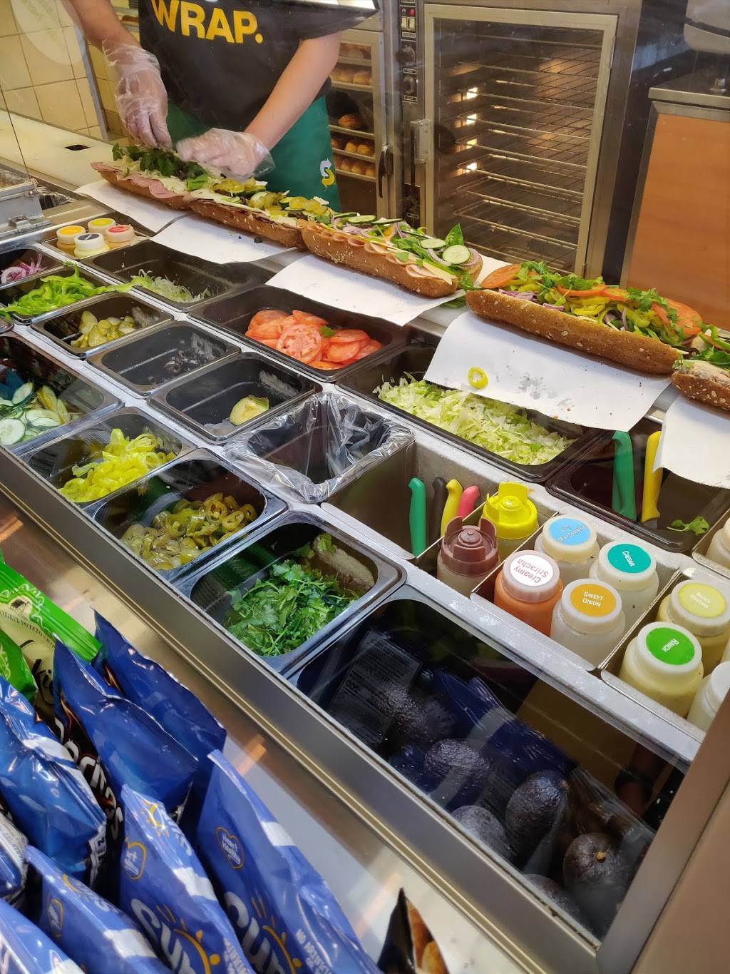 Subway Restaurants | restaurant | Diamond Bar Towne Center, 1155 S Diamond Bar Blvd F, Diamond Bar, CA 91765, USA | 9098600686 OR +1 909-860-0686