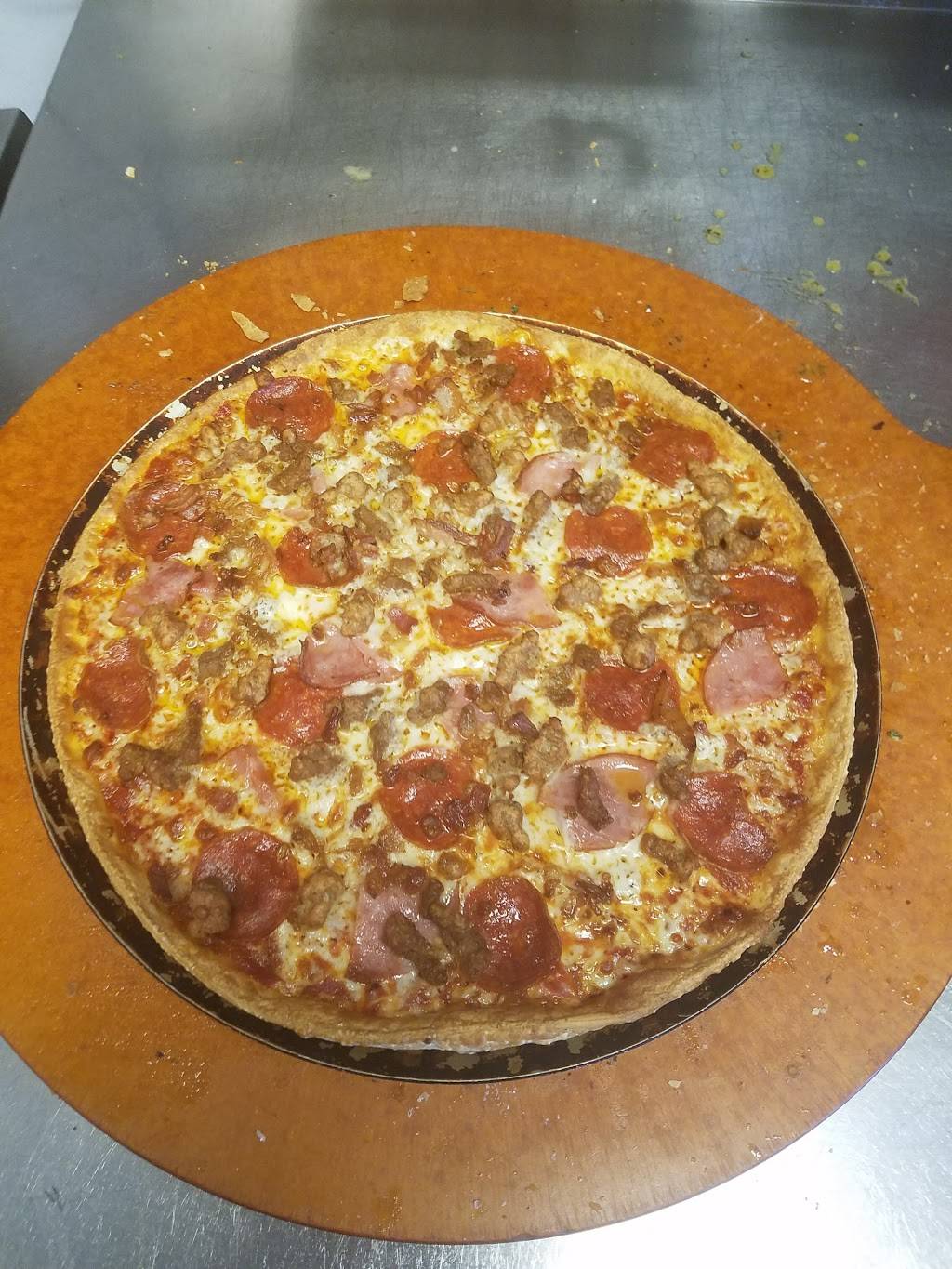 Pizza Hut | restaurant | 7790 E McDowell Rd Suite 102, Scottsdale, AZ 85257, USA | 4809463145 OR +1 480-946-3145