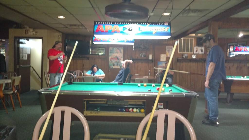 Red Rose Restaurant & Lounge | night club | 5370 Lincoln Hwy, York, PA 17406, USA | 7172523679 OR +1 717-252-3679