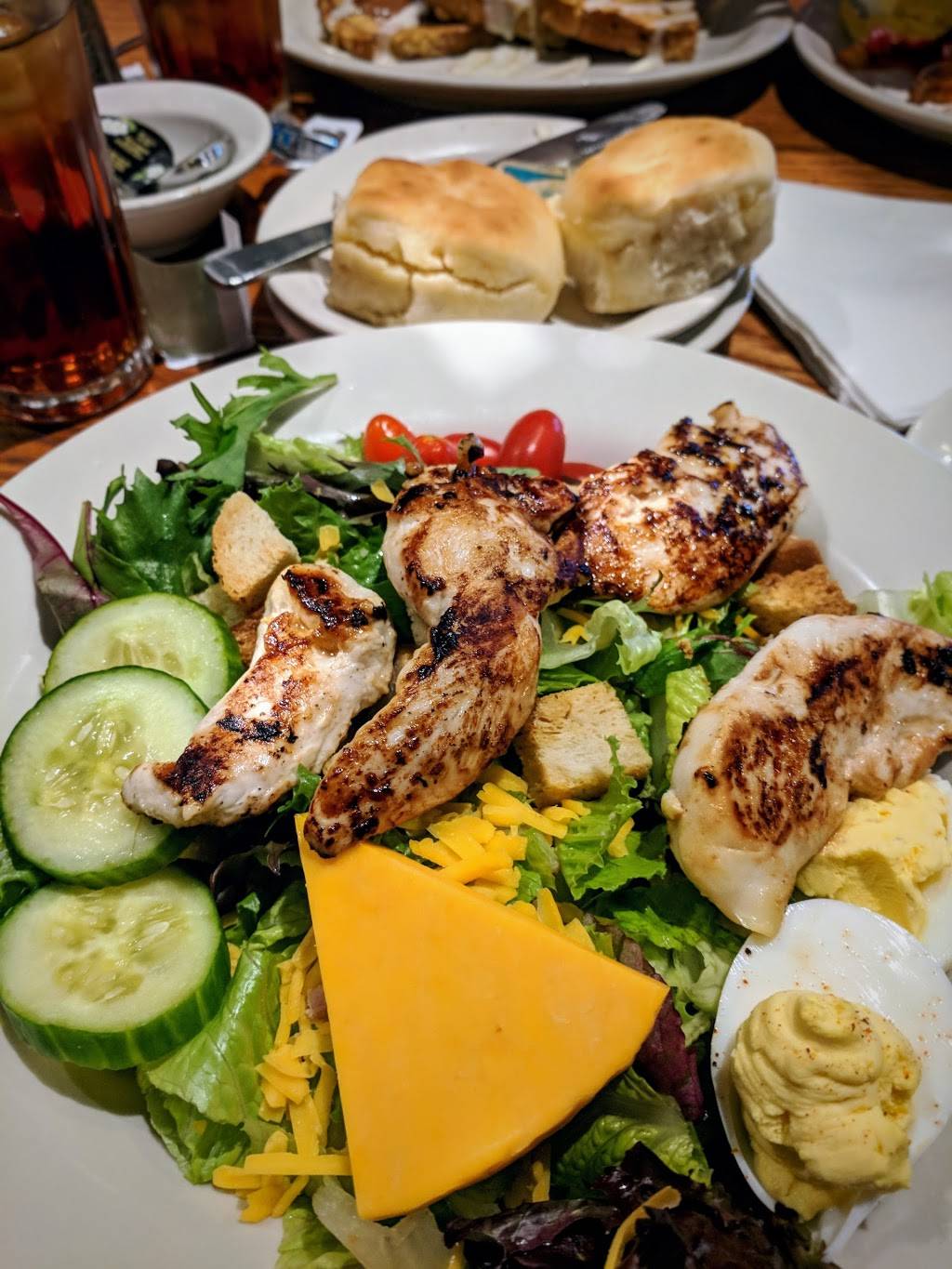 Cracker Barrel Old Country Store | restaurant | 11993 Chase Plaza Dr, Cincinnati, OH 45240, USA | 5136489655 OR +1 513-648-9655