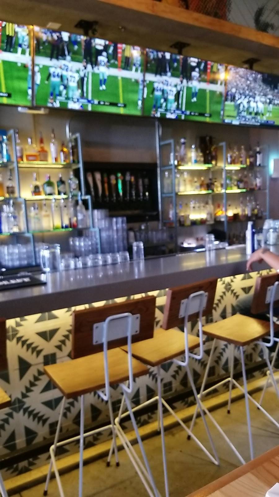 Born TX Raised | restaurant | 2106 N Zaragoza Rd, El Paso, TX 79936, USA | 9159961066 OR +1 915-996-1066