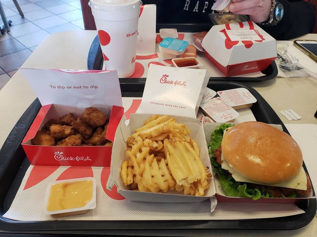 Chick-fil-A | restaurant | 7907 Eastern Ave, Baltimore, MD 21224, USA | 4102882211 OR +1 410-288-2211