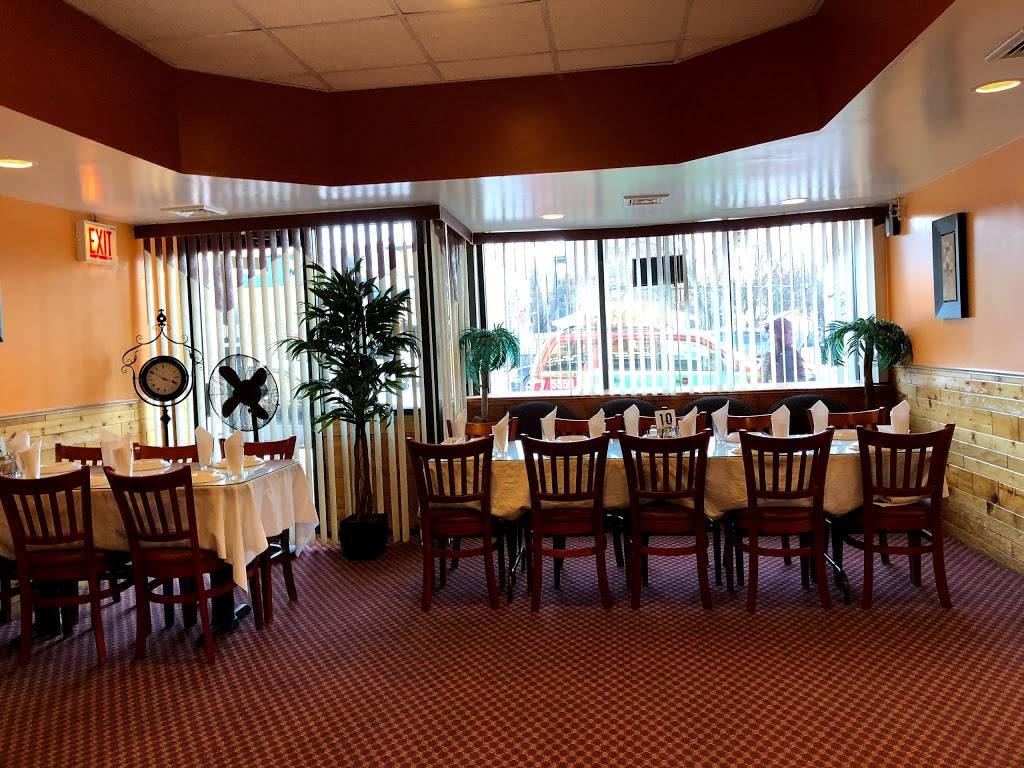 Hyderabad House Family Dining | restaurant | 2108, 2226 W Devon Ave, Chicago, IL 60659, USA | 7733385566 OR +1 773-338-5566