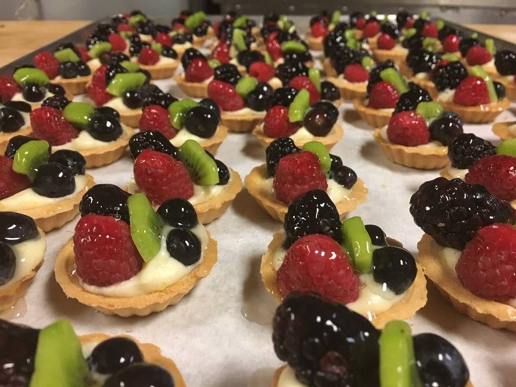 Pinhos Bakery & Deli | bakery | 4363 N Andrews Ave, Fort Lauderdale, FL 33309, USA | 9546309199 OR +1 954-630-9199