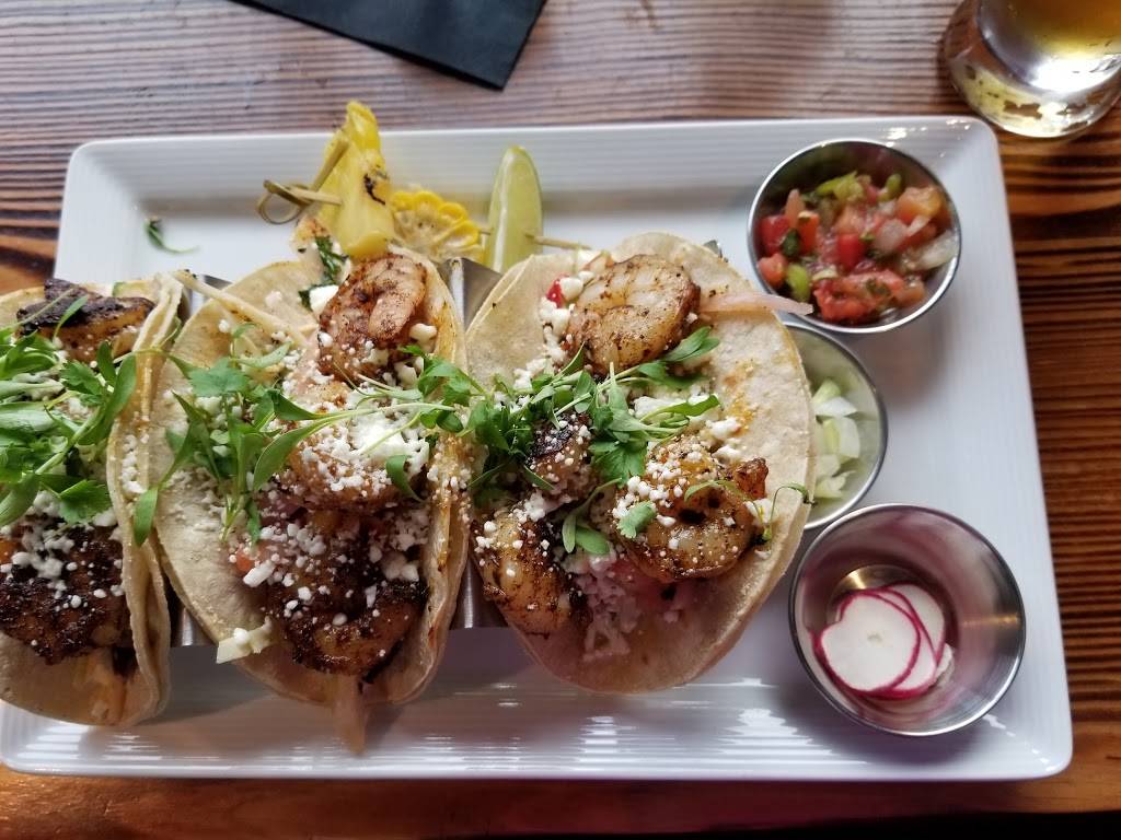 Rising Tide Tap & Table | restaurant | 523 Glen Cheek Dr, Port Canaveral, FL 32920, USA | 3215760676 OR +1 321-576-0676