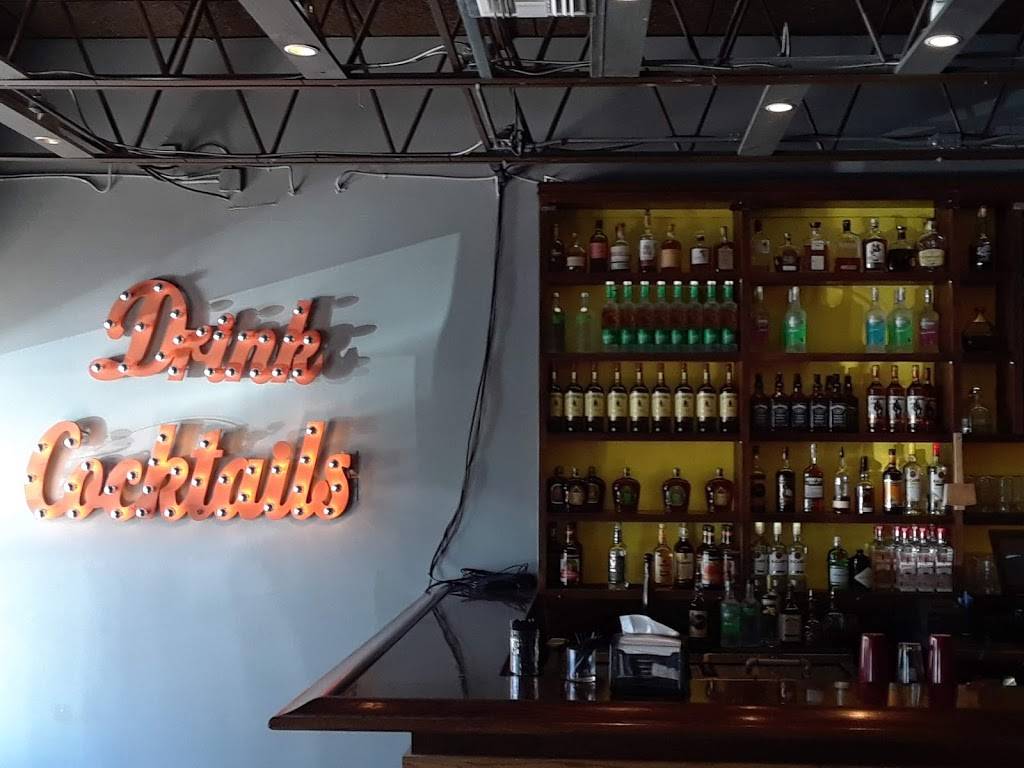 Filthys Fine Cocktails & Beer | restaurant | 1238 16th St, Vero Beach, FL 32960, USA | 7727949512 OR +1 772-794-9512