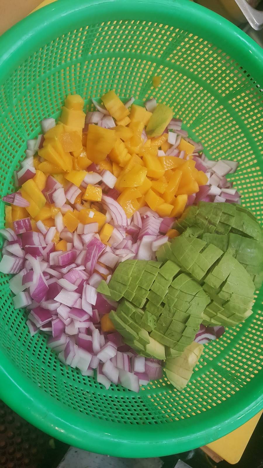 Sushi Kuni | restaurant | 618 S Myrtle Ave, Monrovia, CA 91016, USA | 6263583900 OR +1 626-358-3900