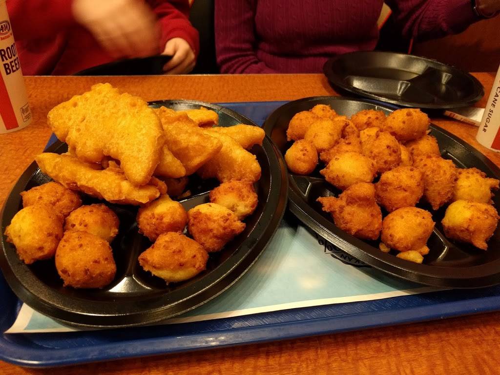 Long John Silvers | restaurant | 104 E Blackstock Rd, Spartanburg, SC 29301, USA | 8645767219 OR +1 864-576-7219