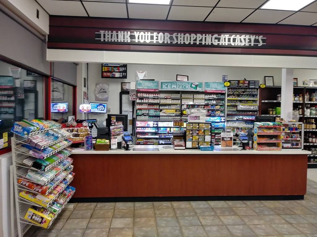 Caseys | meal takeaway | 310 E Hwy 7 #54, Weaubleau, MO 65774, USA | 4172821348 OR +1 417-282-1348