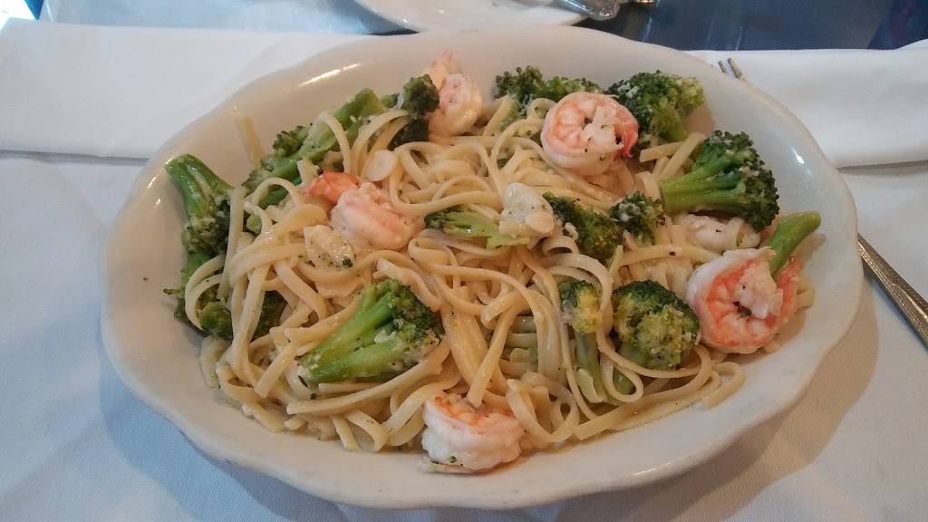 WB Pizza Restaurant | restaurant | 57-27 61st St, Maspeth, NY 11378, USA | 7183269597 OR +1 718-326-9597