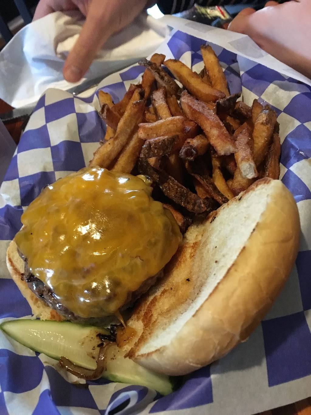 29th Street Tavern | restaurant | 398 W 29th St, Baltimore, MD 21211, USA | 4102352426 OR +1 410-235-2426