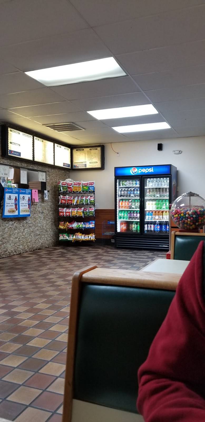 Lakeview House Of Pizza | restaurant | 78 Worcester St, North Grafton, MA 01536, USA | 5088397020 OR +1 508-839-7020