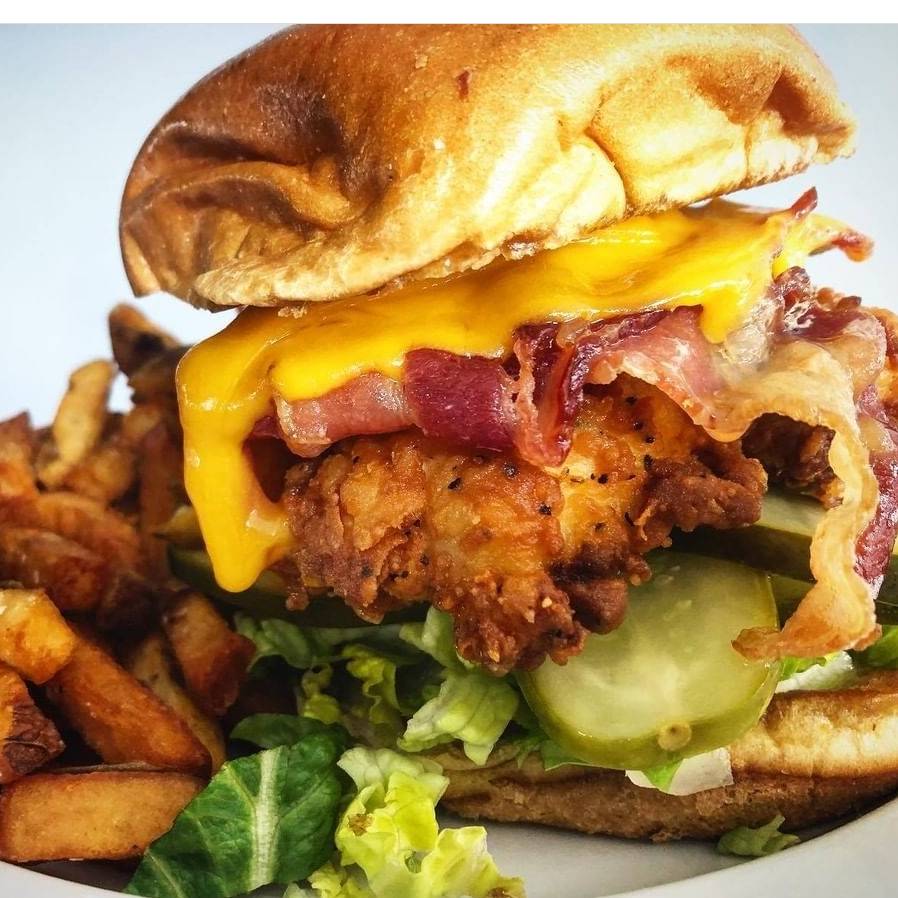 Con Murphys Ocean Bar & Grill | restaurant | 17 S Fort Lauderdale Beach Blvd, Fort Lauderdale, FL 33316, USA | 9546862699 OR +1 954-686-2699