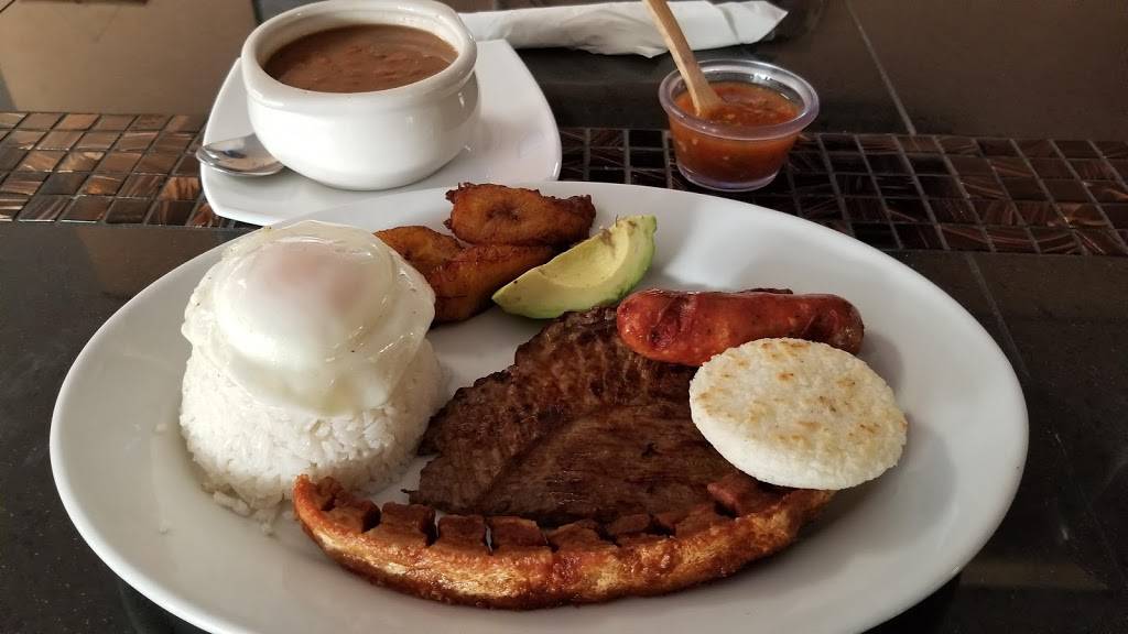 The Colombian Point Restaurant | restaurant | 402 N Washington Blvd, Sarasota, FL 34236, USA | 9413164045 OR +1 941-316-4045