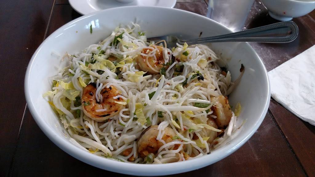 Pho Madison | restaurant | 1306 Boston Post Rd, Madison, CT 06443, USA | 2032456865 OR +1 203-245-6865