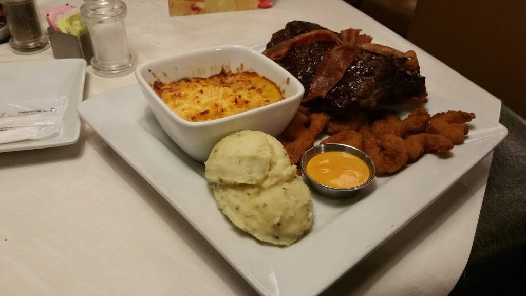 Ruby Tuesday | restaurant | 1764 US-31, Traverse City, MI 49686, USA | 2319389220 OR +1 231-938-9220