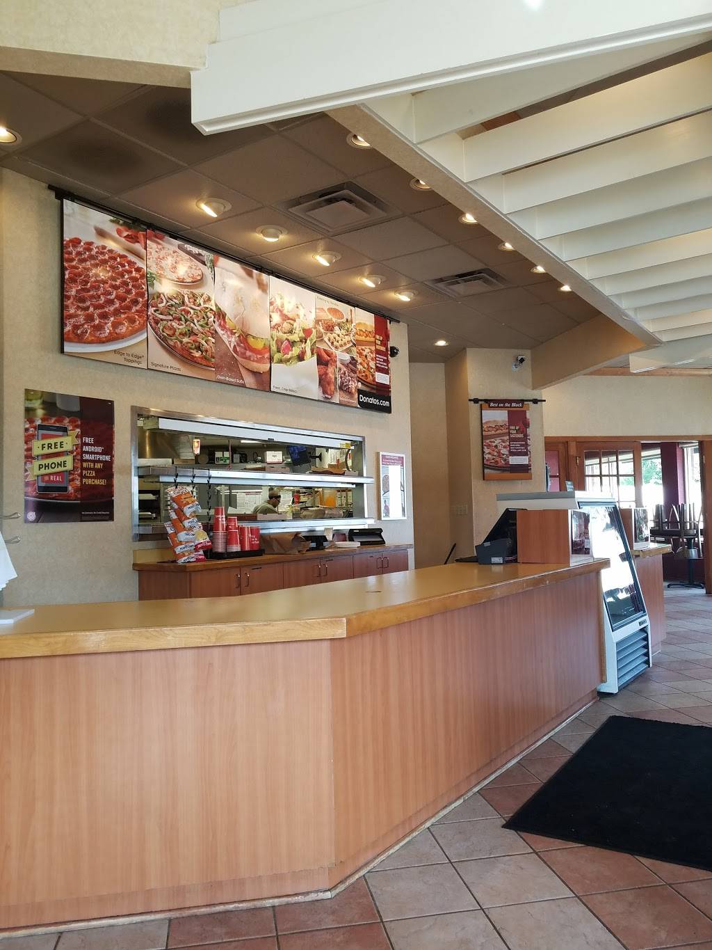 Donatos Pizza | restaurant | 2922 Noe Bixby Rd, Columbus, OH 43232, USA | 6147598888 OR +1 614-759-8888