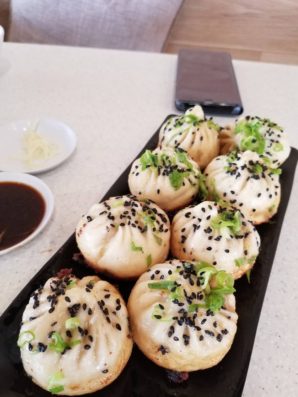 Tasty Noodle House | restaurant | 8054 W 3rd St, Los Angeles, CA 90048, USA | 3232723933 OR +1 323-272-3933