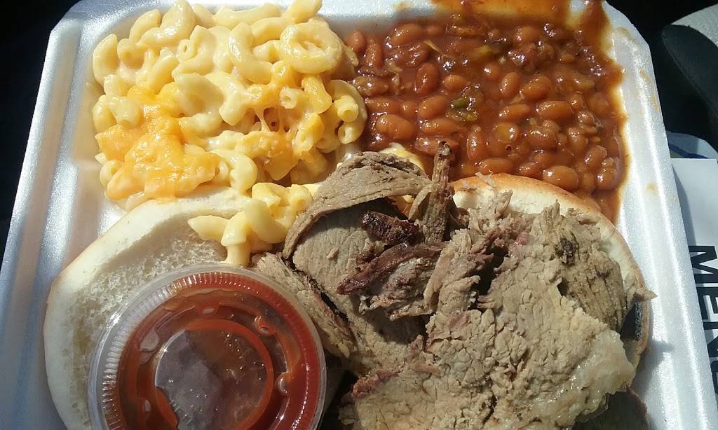 Red Door BBQ | restaurant | 177 S Cypress Ave, Columbus, OH 43223, USA | 6145577469 OR +1 614-557-7469